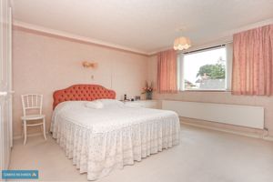 Bedroom- click for photo gallery